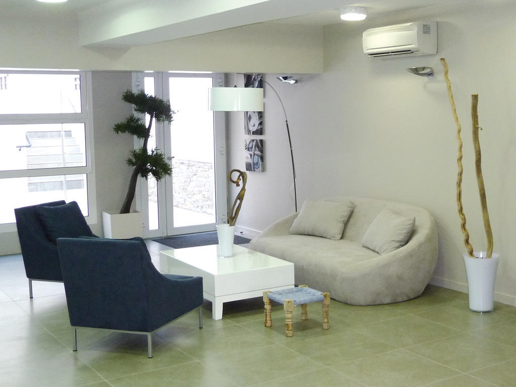 Lagrange Vacances Les Patios Eugenie Biarritz Exterior foto